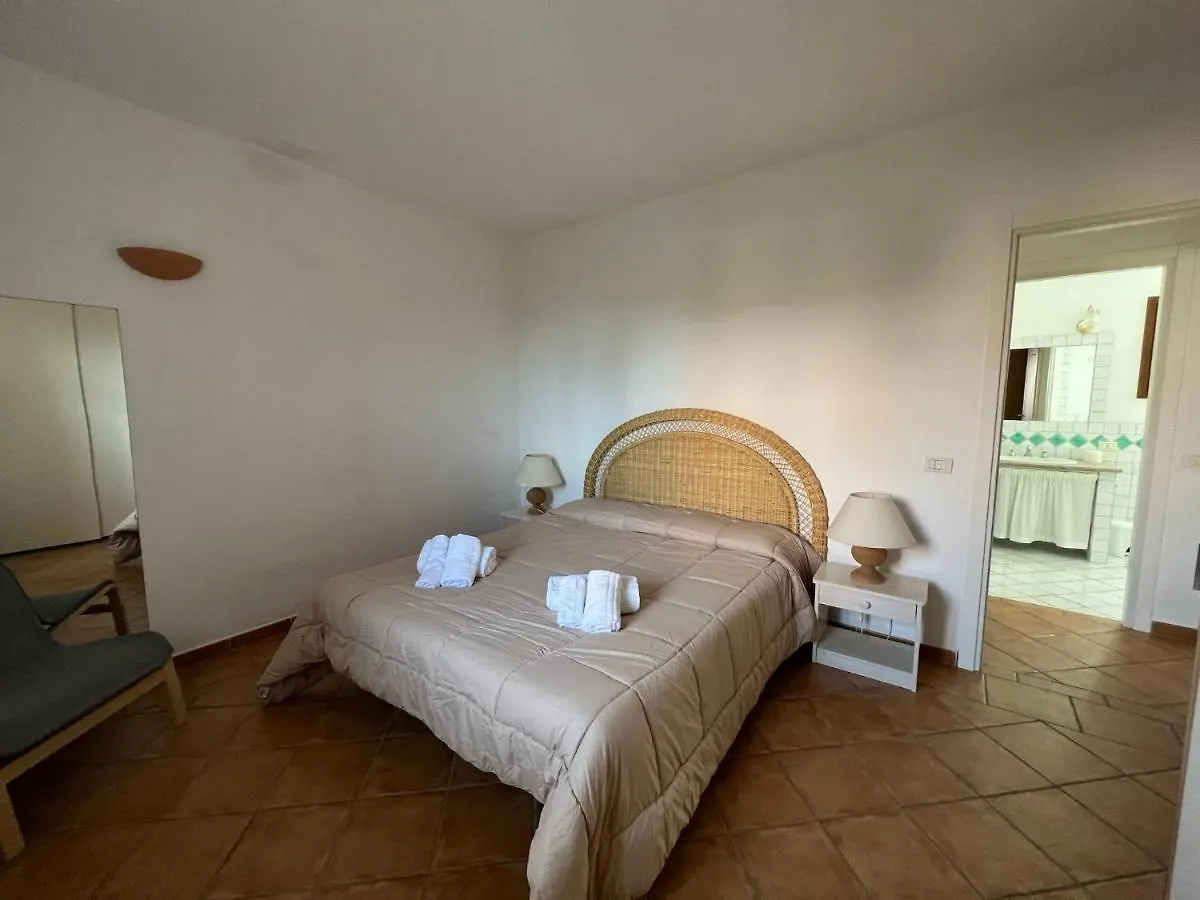 Domus Olbia Spiagge Villa 0*,